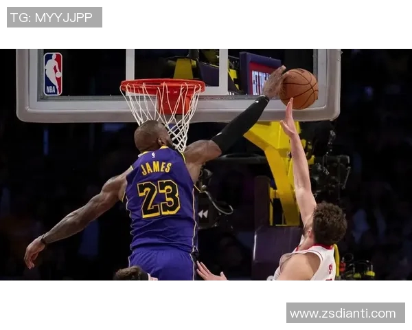 2009年湖人对阵火箭经典对决回顾及精彩瞬间分析