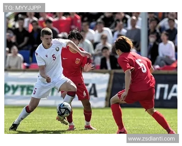 U19马其顿与黑山激战正酣青年足球赛场上的青春对决