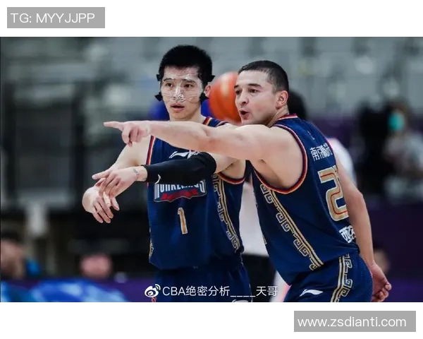 CBA同曦队与青岛队激战正酣谁能在这场对决中笑到最后