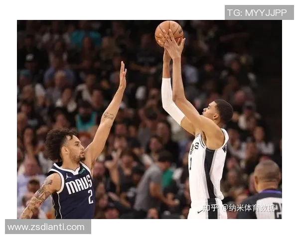 马刺与独行侠激战正酣三月十三日NBA精彩对决不容错过 马刺与独行侠激战正酣三月十三日NBA精彩对决不容错过