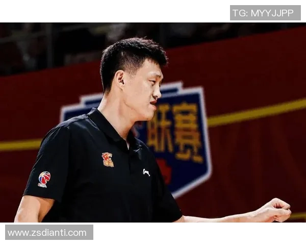 周鹏:从篮球场上的拼搏者到生活中的奋斗榜样,激励无数年轻人追逐梦想 周鹏:从篮球场上的拼搏者到生活中的奋斗榜样,激励无数年轻人追逐梦想