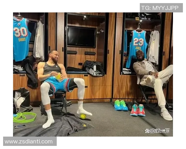 湖人队与黄蜂队季后赛第五场激战回顾与精彩瞬间分析 湖人队与黄蜂队季后赛第五场激战回顾与精彩瞬间分析